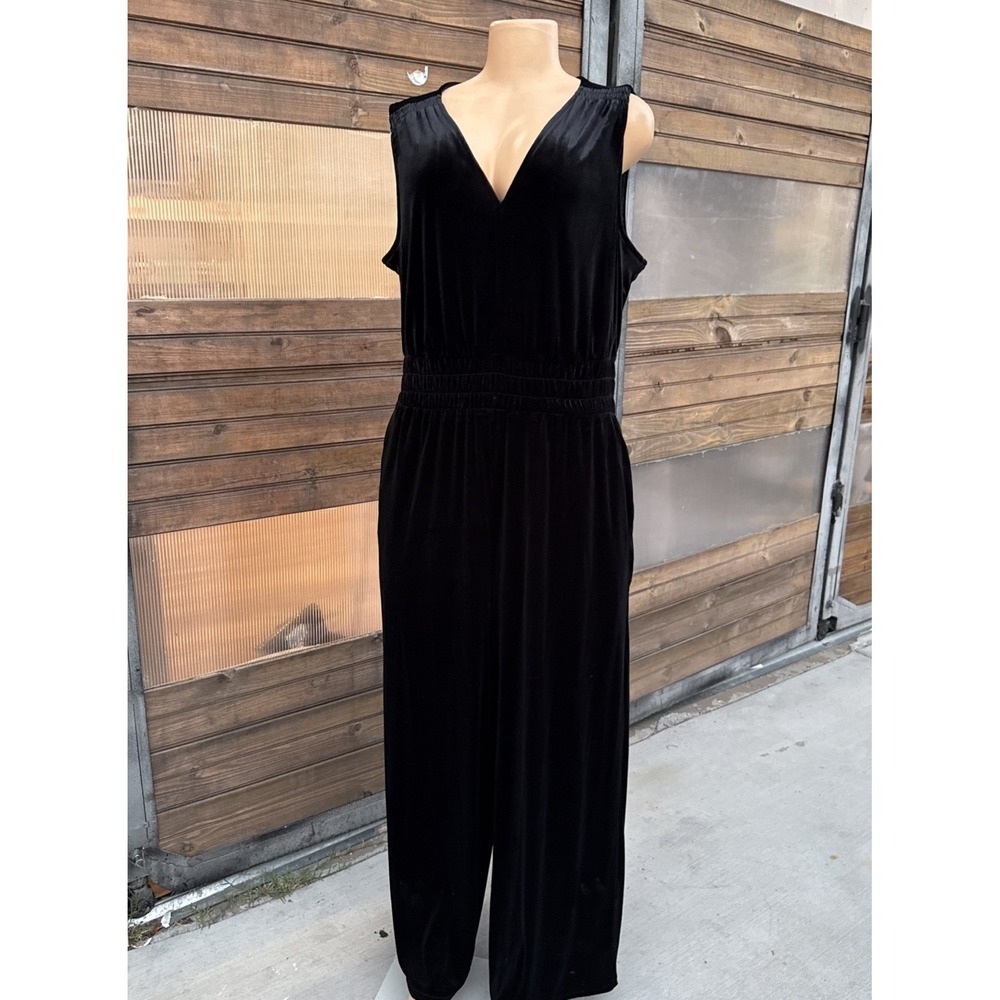 Gap Velour Smocked Wide-Leg Black Jumpsuit Size XL NWT